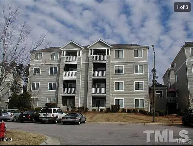 1 bed, 1.0 bath, $550 — Photo 1