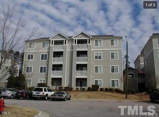 1220 University Ct APT 204, Raleigh, NC 27606