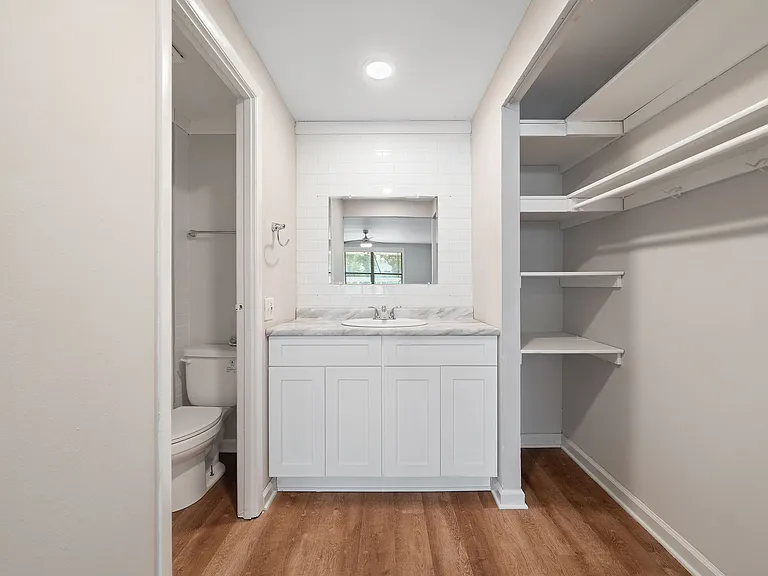 Bay Vista — Photo 31
