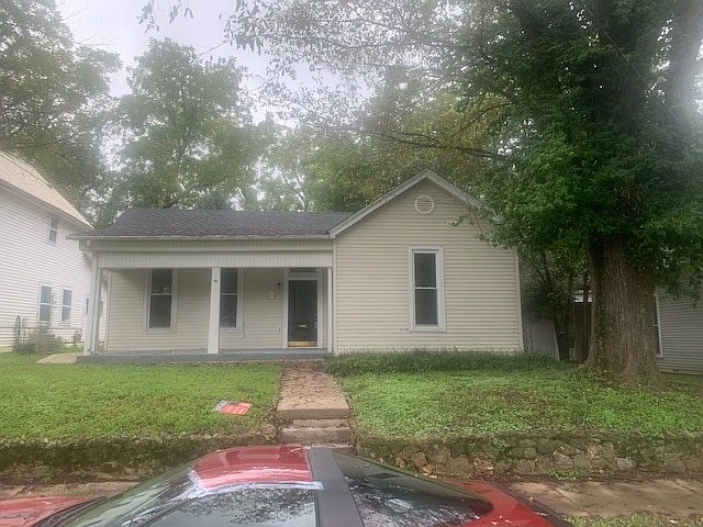 1st image of 517 Church Ave