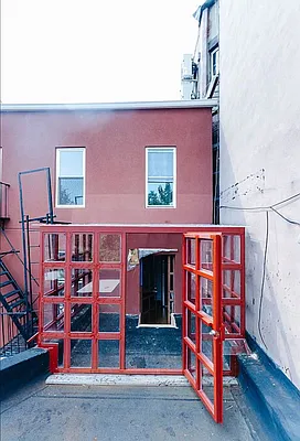 Rented by Avenues Real Estate | media 9