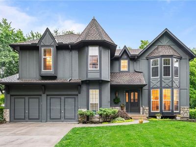 16350 W Briarwood Ct, Olathe, KS, 66062