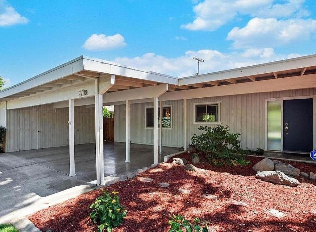 2708 Windsor Ln - Property Image
