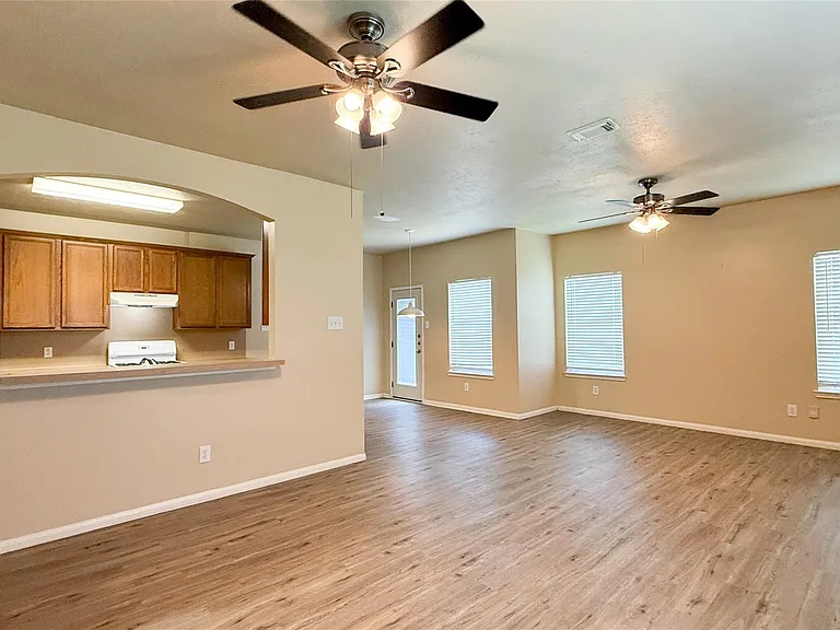5127 Prosperity Cir — Photo 4
