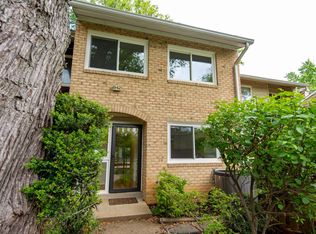 842 New Mark Esplanade, Rockville, MD 20850