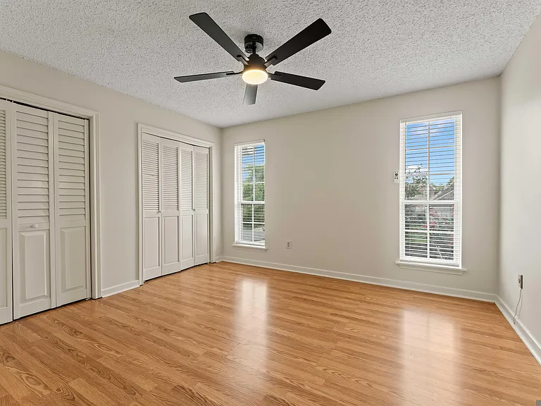 12036 Coursey Blvd — Photo 3