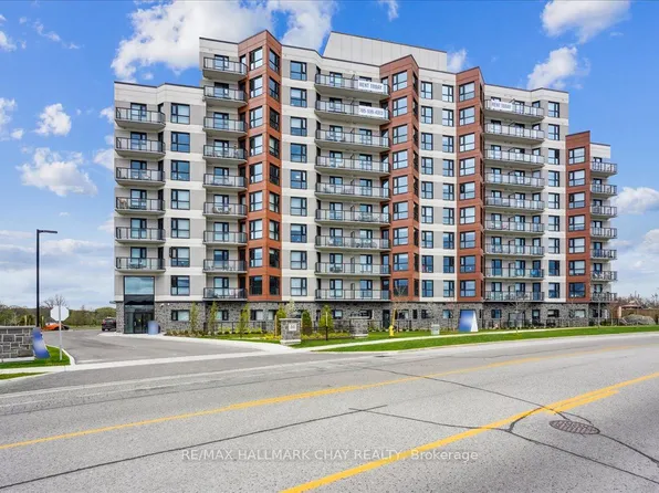 30 Hanmer St W #709, Barrie, ON L4N 0J8