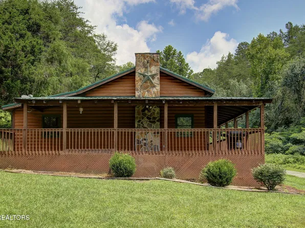 1999 E Mountain View Way, Sevierville, TN 37876