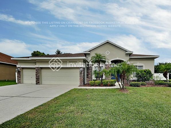 1620 Mountain Ash Way