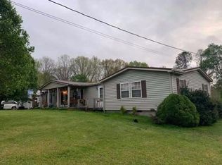 214 Sally Watson Rd, Williamsburg, KY 40769