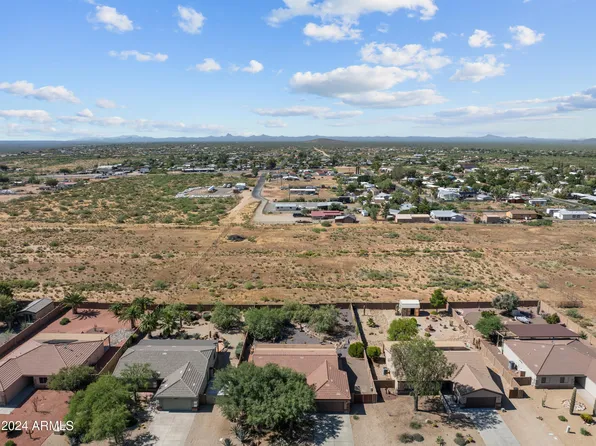 22721 W WEAVER VALLEY Drive, Congress, AZ 85332