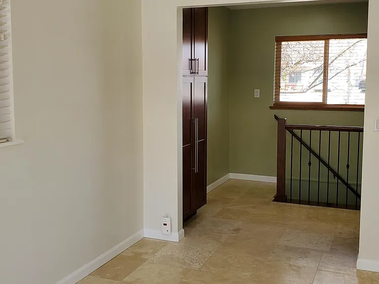 2415 Olive St — Photo 14