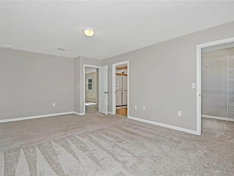 310 Cedar Bark Ln — Photo 18