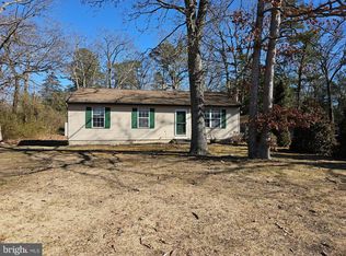 70 Middle Dr, Pittsgrove, NJ 08318