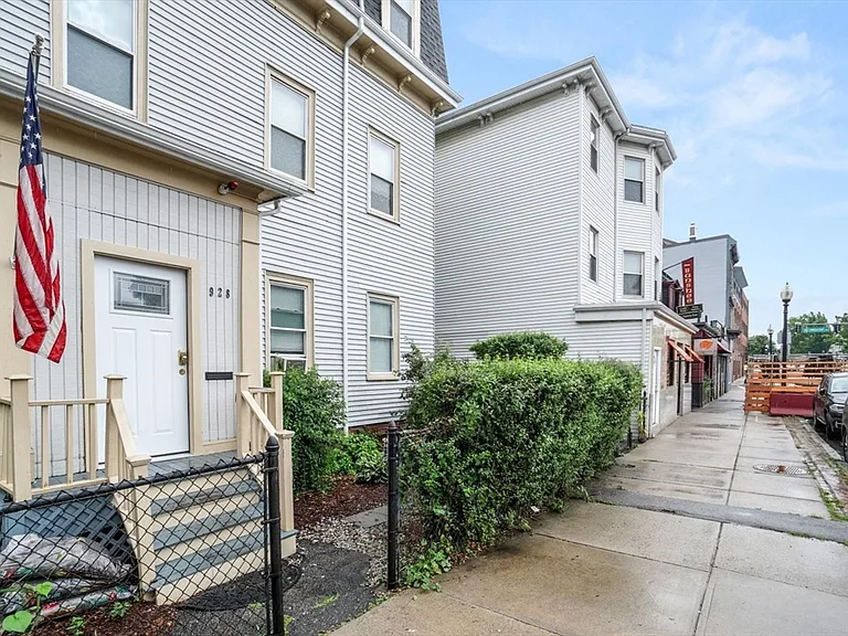928 Dorchester Ave #11 — Photo 14