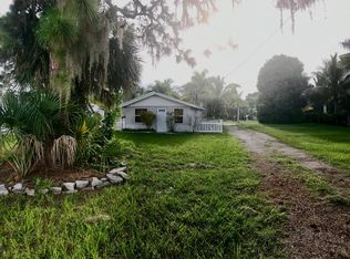 1688 Winstan Ave, Englewood, FL 34223