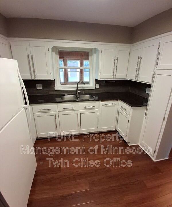 1st image of 391 91st Ave NE