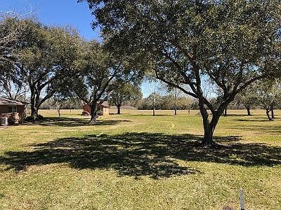 3rd image of 7912 Melody Ln