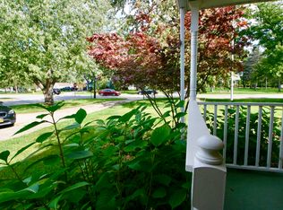 210 Hopkins Rd, Buffalo, NY 14221