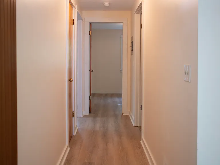 202 Floral Ave #B — Photo 6