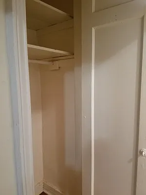 Rented by BRICK & GALO REALTY CORP | media 7