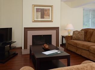 1811 W Kingsway Dr APT F3, Peoria, IL