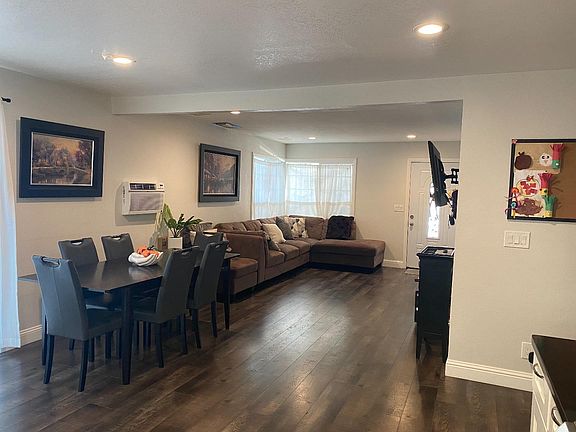 2nd image of 1402 Crucero Ct