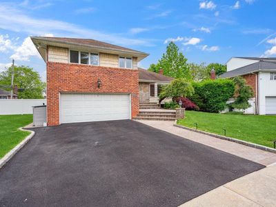 5 Coventry Road, Syosset, NY, 11791