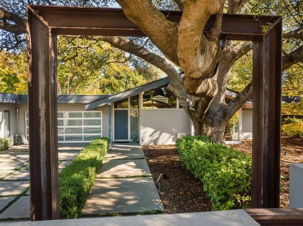 5834 River Oak Way, Carmichael, CA 95608