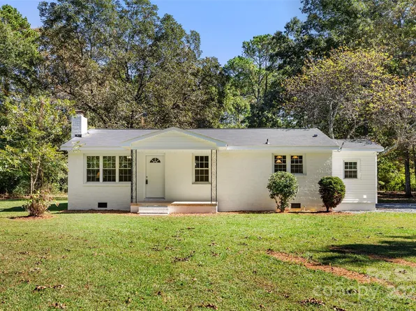 1718 Logan Terry Rd, Lancaster, SC 29720