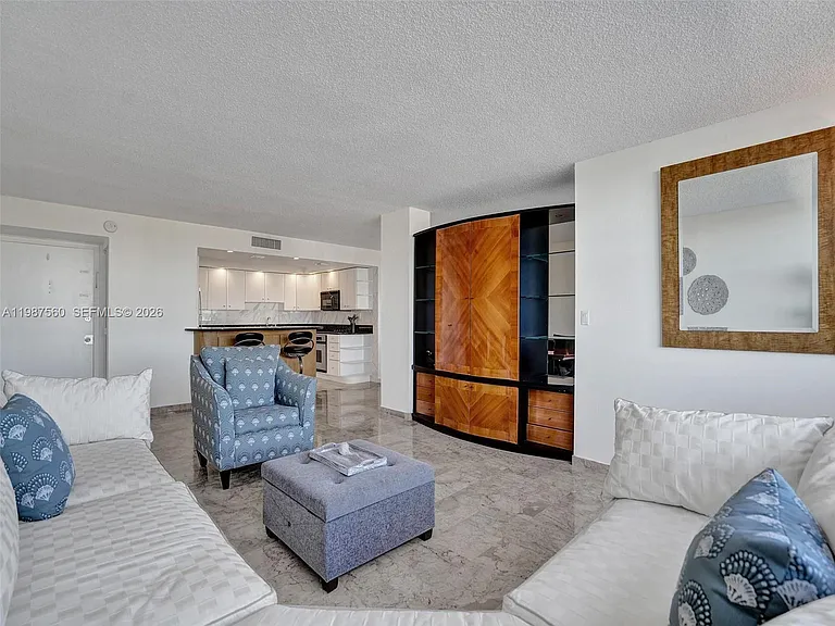 1400 S Ocean Dr #406 — Photo 5