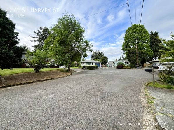 4279 SE Harvey St, Milwaukie, OR 97222