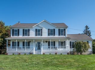 102 Sand Shore Rd, Budd Lake, NJ 07828