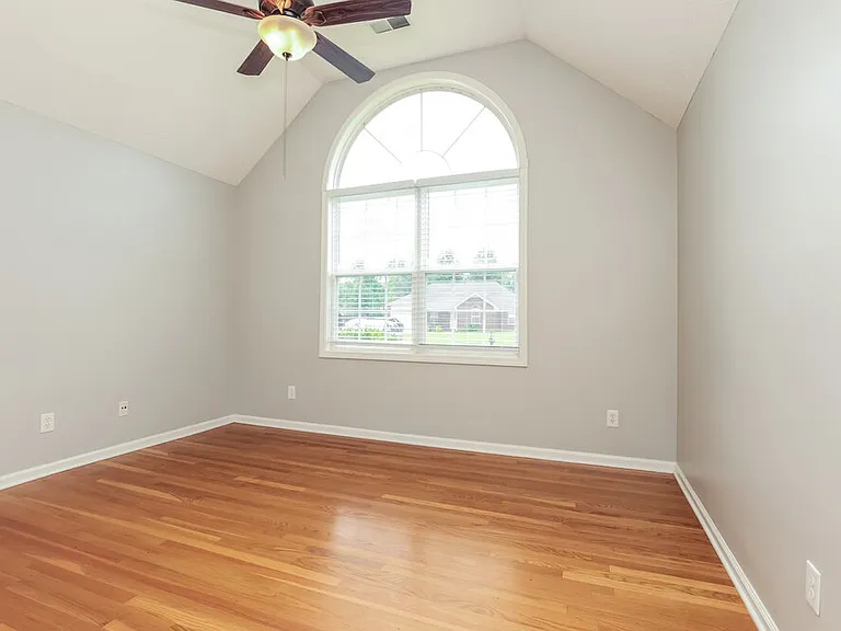 7004 Bridgewater Dr — Photo 11