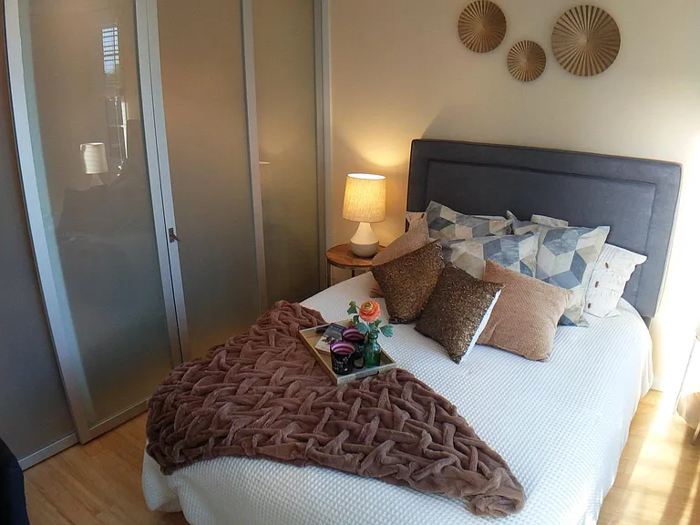 Addison Arts Apartments — Photo 19