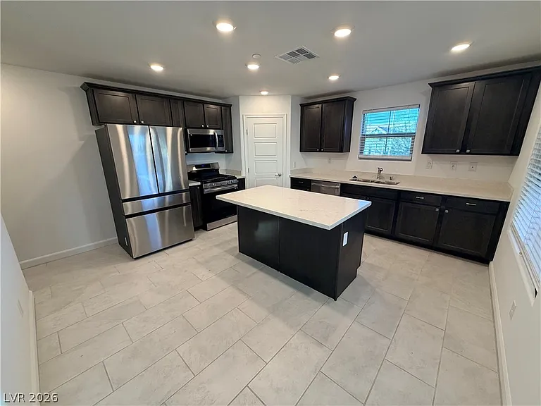 815 Watford Pl — Photo 14