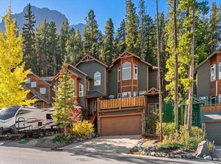 1073 Wilson Way, Canmore, AB T1W3C5