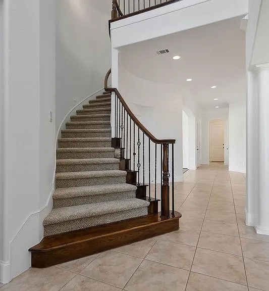 7905 Kickapoo Dr — Photo 7