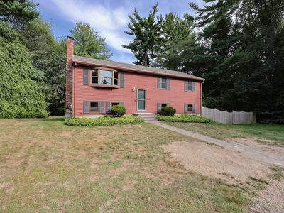 1037 N Main St, Raynham, MA, 02767