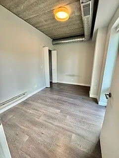 2407 W Eastwood Ave #303 — Photo 5