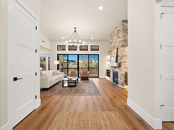 5th image of 17104 NW 7TH Avenue