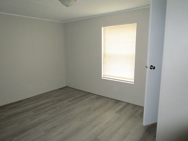 Pavilion Estates — Photo 13