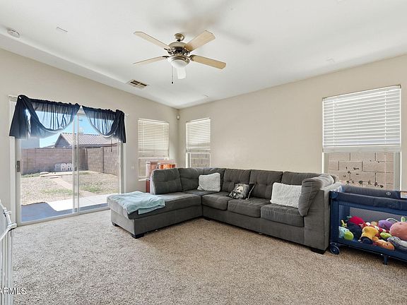 3rd image of 45359 W DESERT GARDEN Road