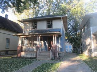 444 Iowa Ave, Aurora, IL 60506