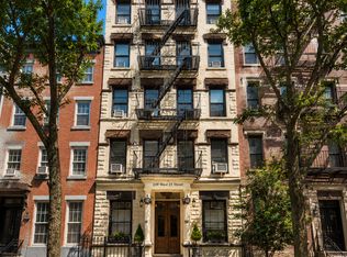 249 W 21st St #PHE, New York, NY 10011
