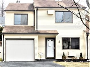 72 Leroy Ave, Valhalla, NY 10595