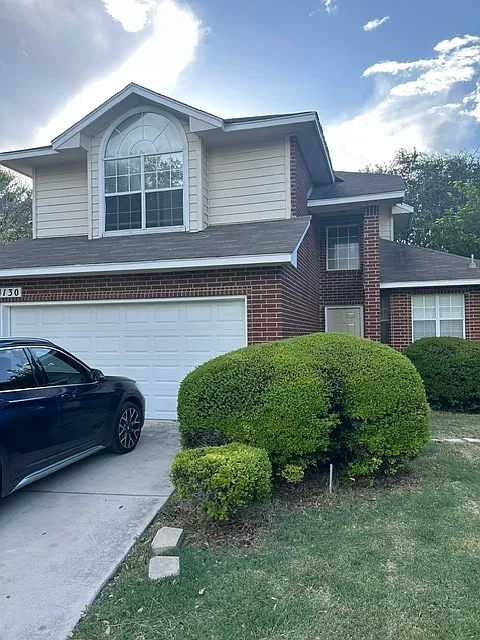 3 bed, 2.5 bath, 1600 sqft, $1,675 — Photo 1