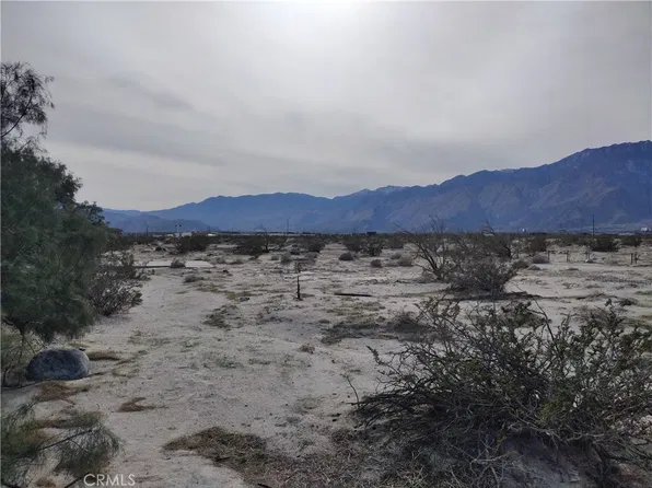 22215 Palm Dr, Desert Hot Springs, CA 92240