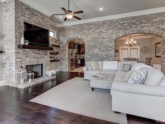 2nd image of 114 Cabot Ct