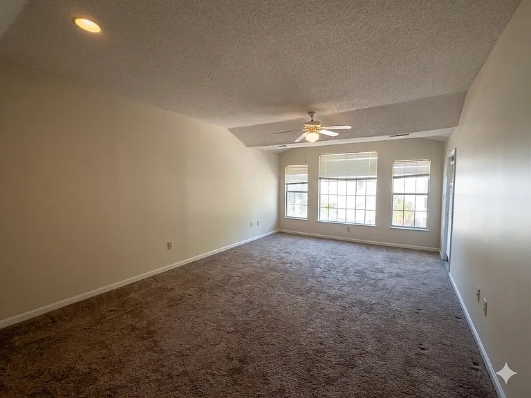 1231 Ladys Island Dr #339 — Photo 6
